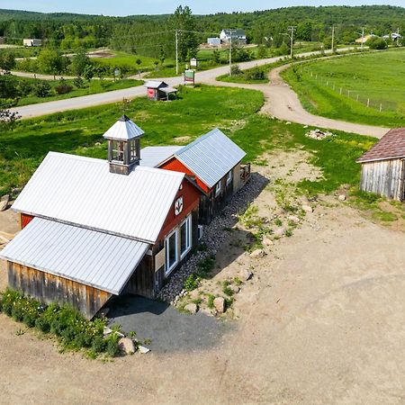 Le Baluchon Eco-Villegiature Saint-Paulin Екстер'єр фото