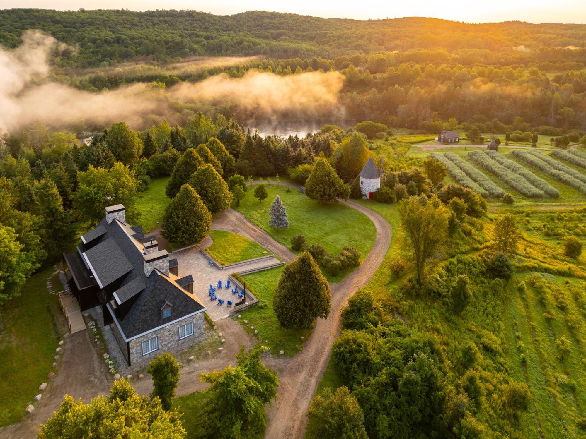Le Baluchon Eco-Villegiature Saint-Paulin Екстер'єр фото